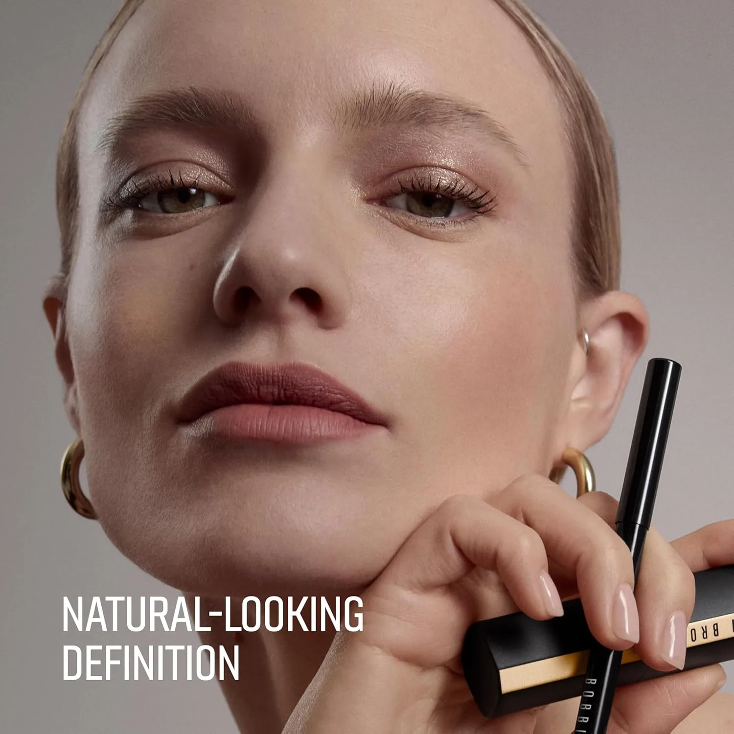 Набор из двух средств для губ Bobbi Brown Blushing Lip Set: карандаш для губ и матовая помада Luxe Cashmere., Brown — фото 4