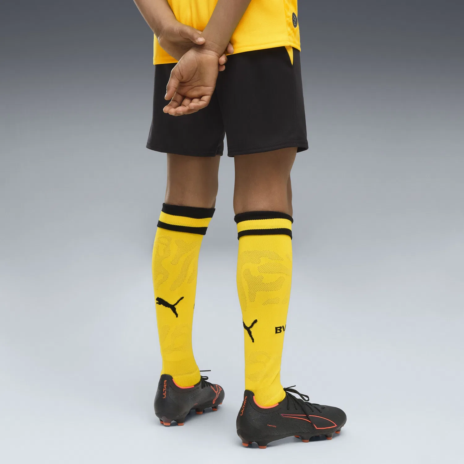 Спортивные брюки Puma Regular Workout Pants Borussia Dortmund черного цвета — фото 4