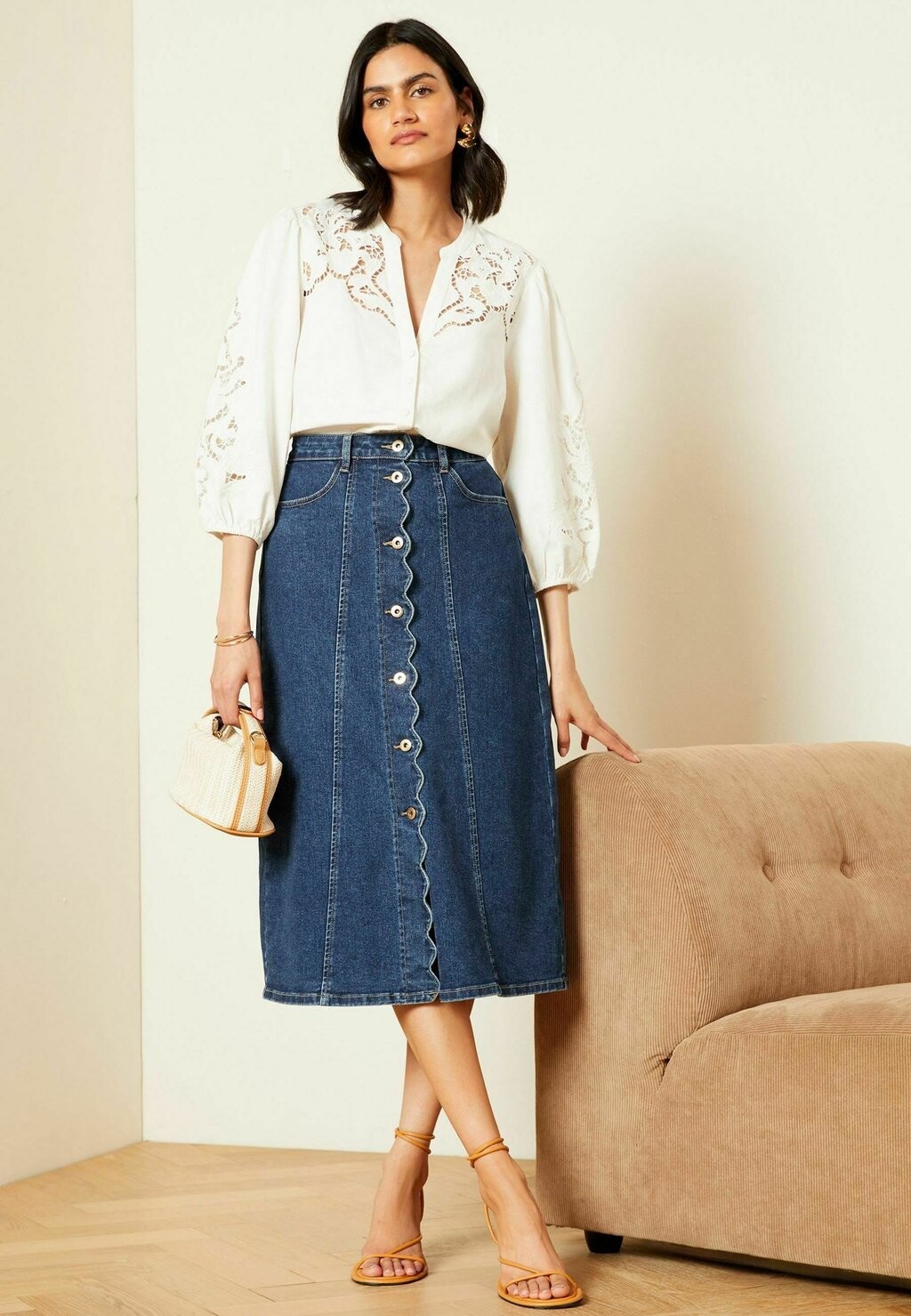 

Юбка А-силуэта Scallop Button Through Regular Fit Love & Roses, синяя