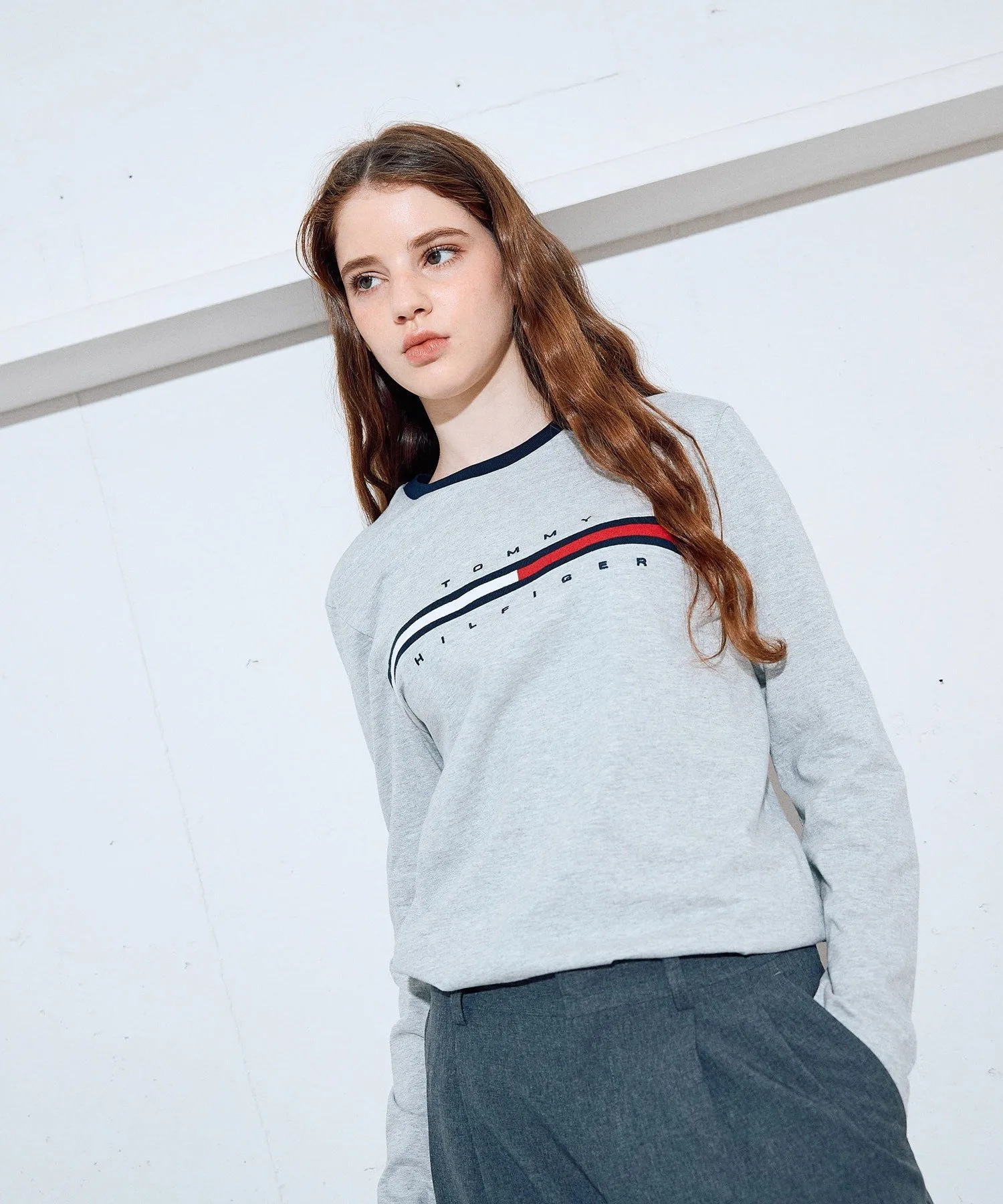 Футболка с длинными рукавами с логотипом TOMMY HILFIGER / TINO TEE, Gray P8F — фото 3