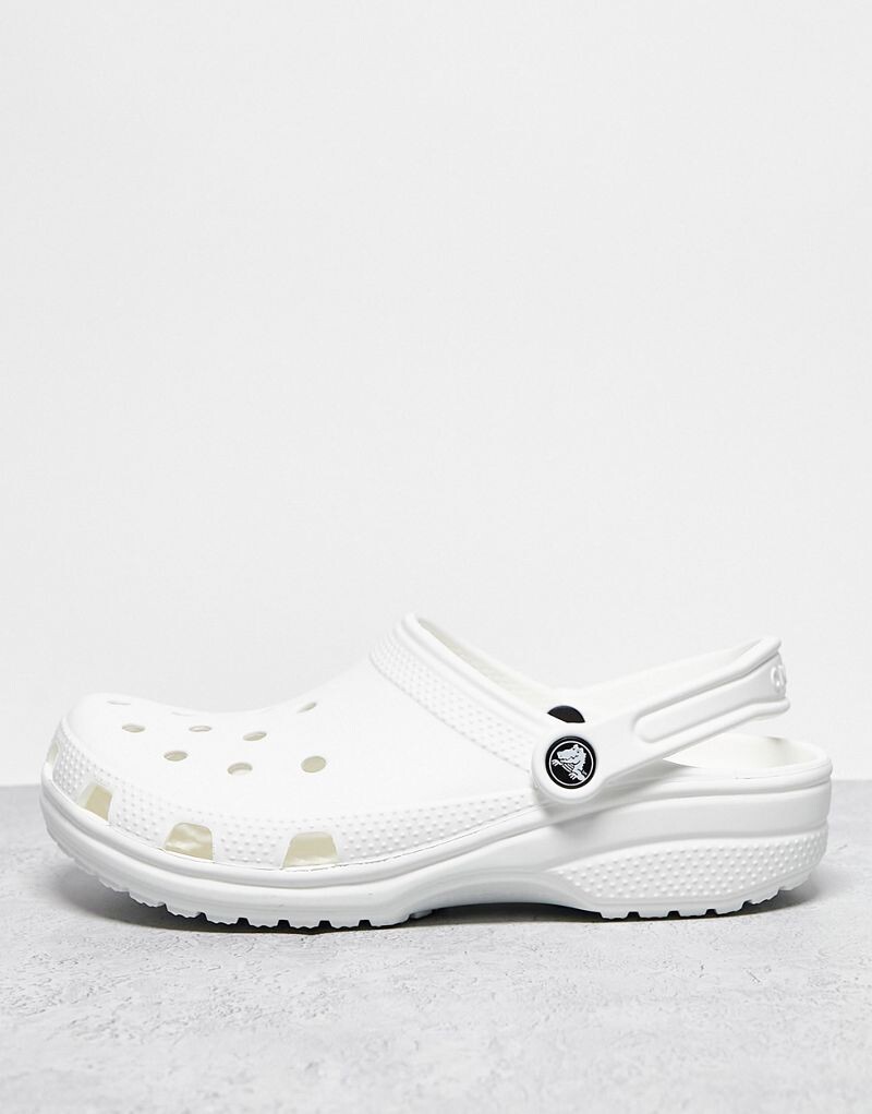 Crocs — классические сабо унисекс белого цвета