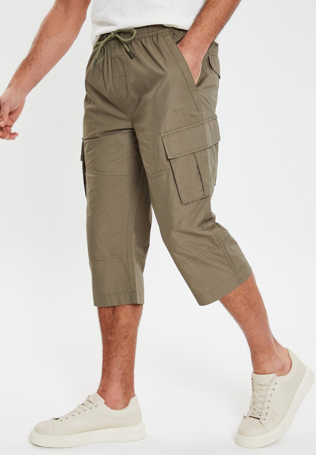 

Шорты THB BRUCE Threadbare, цвет khaki
