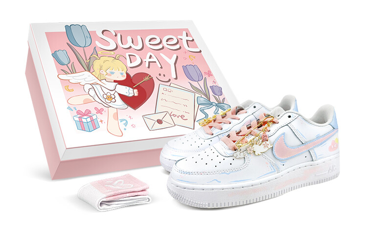 

Кроссовки Nike Air Force 1 Skateboard Shoes Women's Low-Top White Pink/Blue