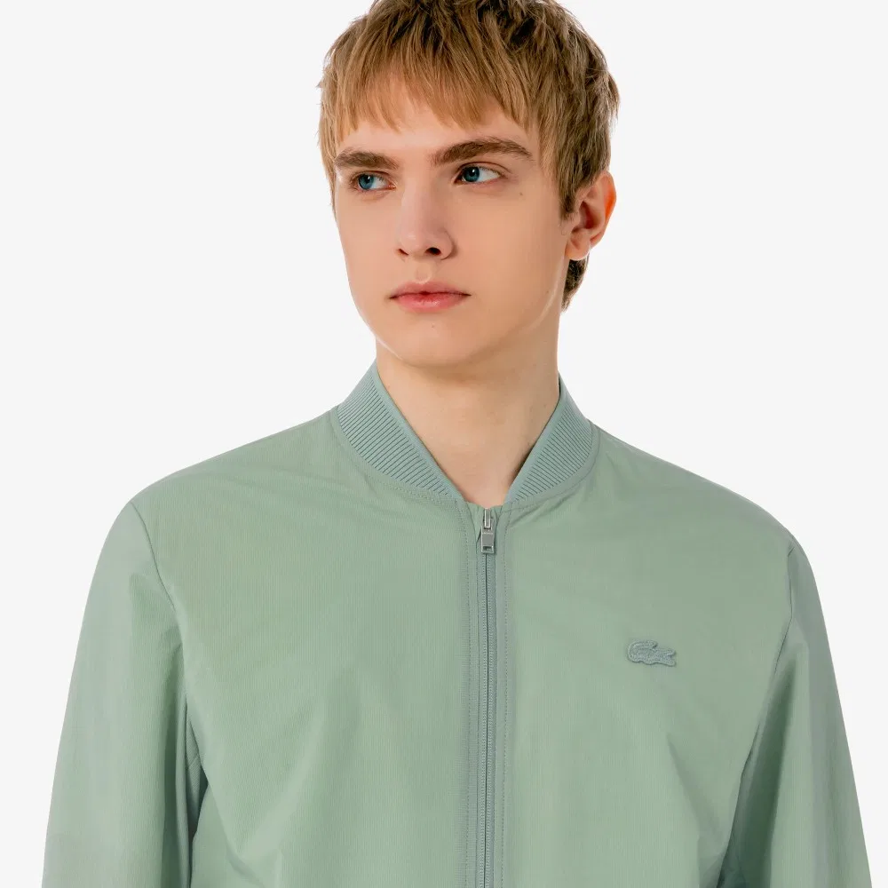 Мужской летний бомбер в стиле стадион хаки от Lacoste — фото 2