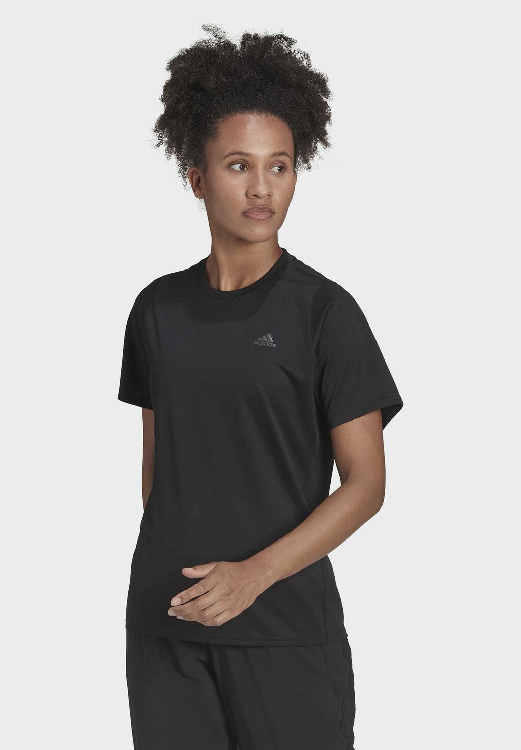 

Спортивная футболка Adidas, черный