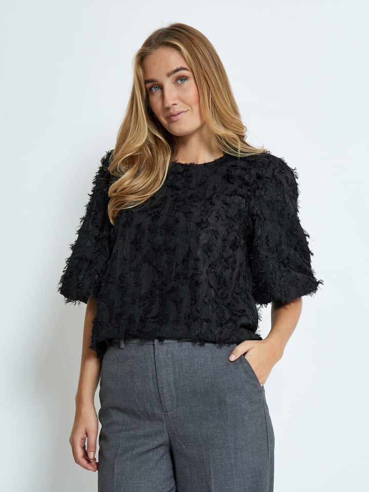 

Блузка черного цвета Peppercorn