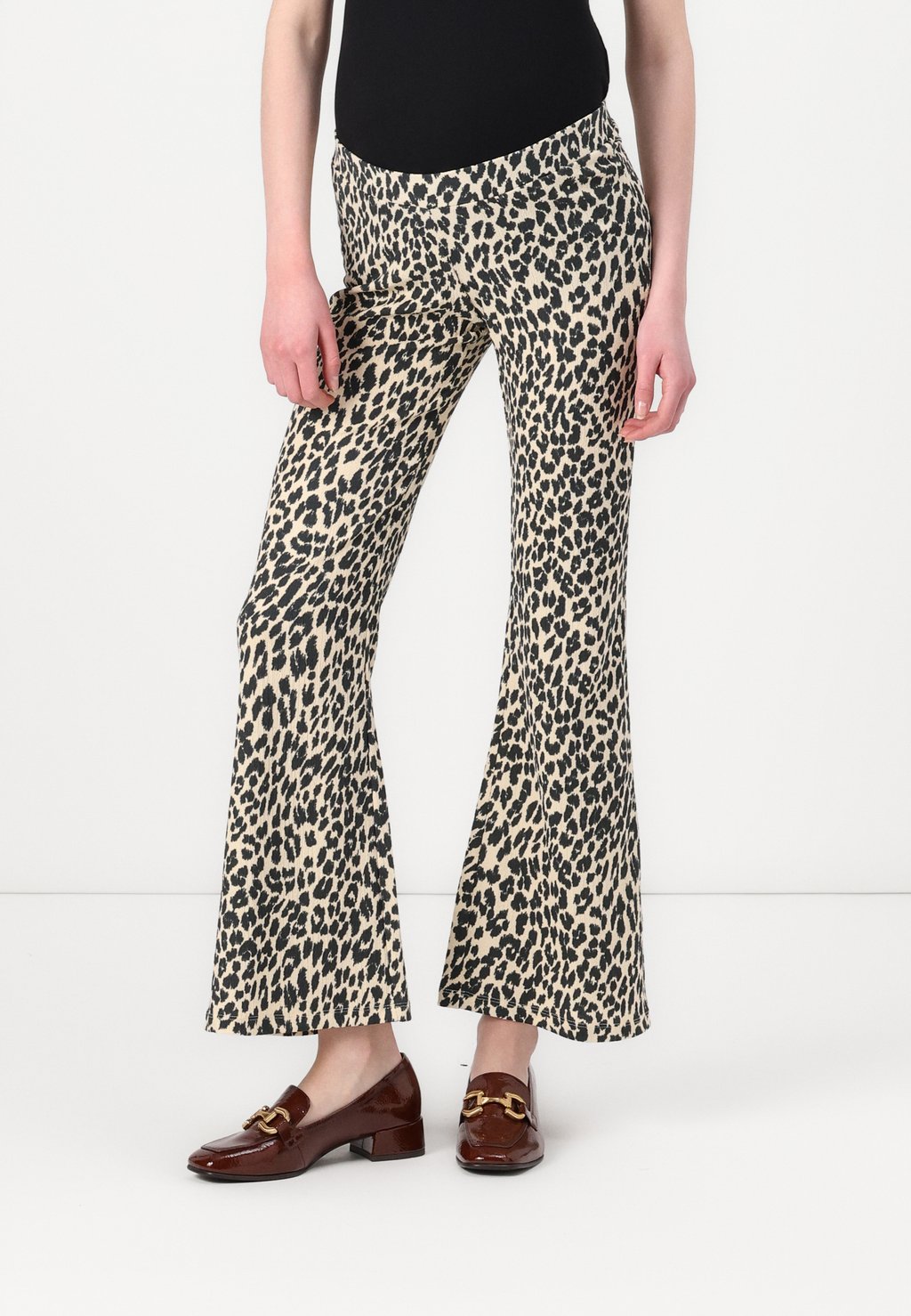 

Брюки OLMMELLY FLARED PANT ONLY MATERNITY, бежевый