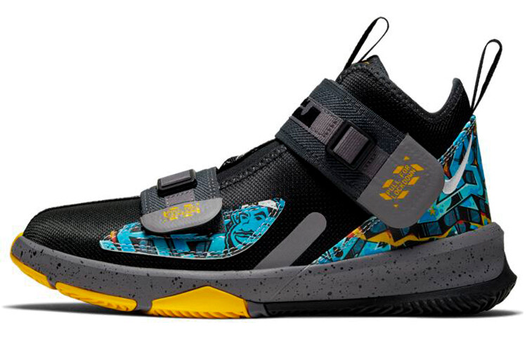 

Nike Zoom Soldier 13 Kids Баскетбольные кроссовки для детей