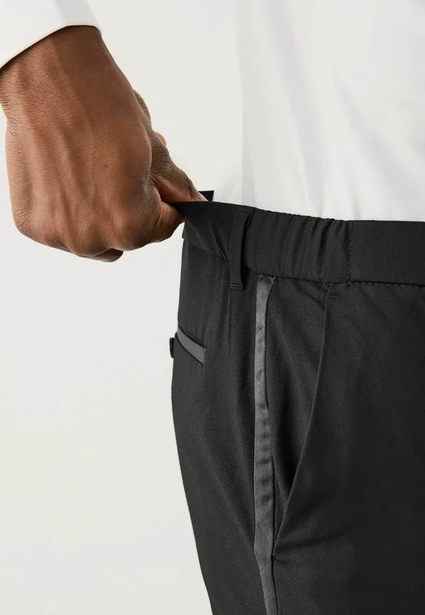 Брюки muscle fit motionflex с боковой тесьмой Next, Black — фото 3