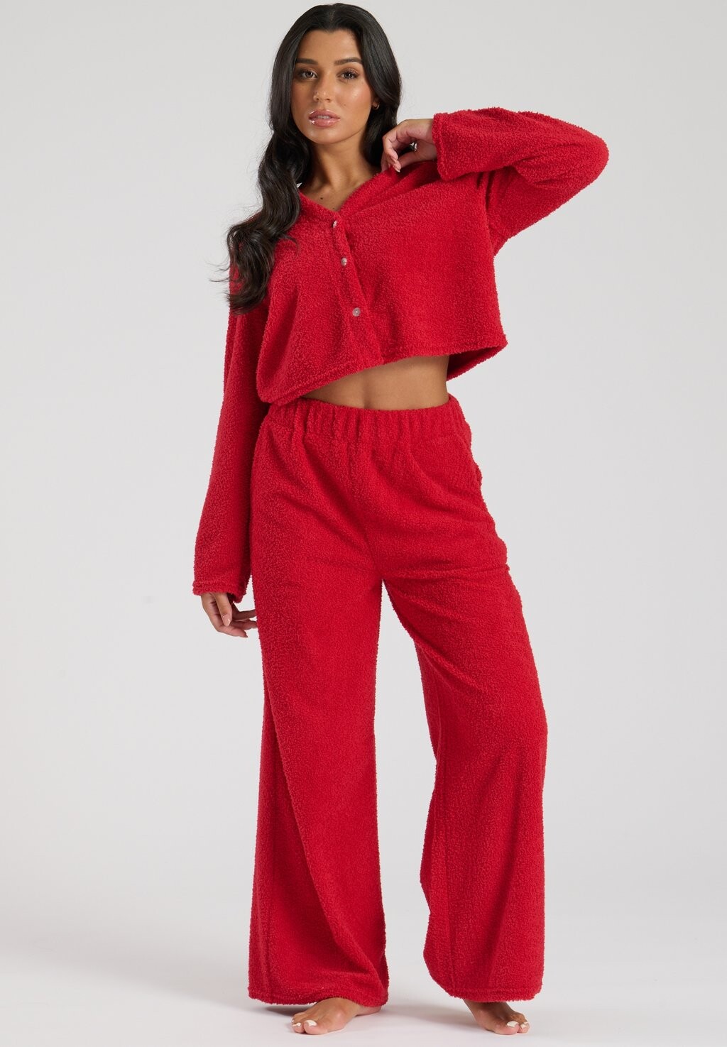 

Пижамный комплект SOFT FUZZY CARDIGAN AND WIDE LEG PANT SET Loungeable, красный