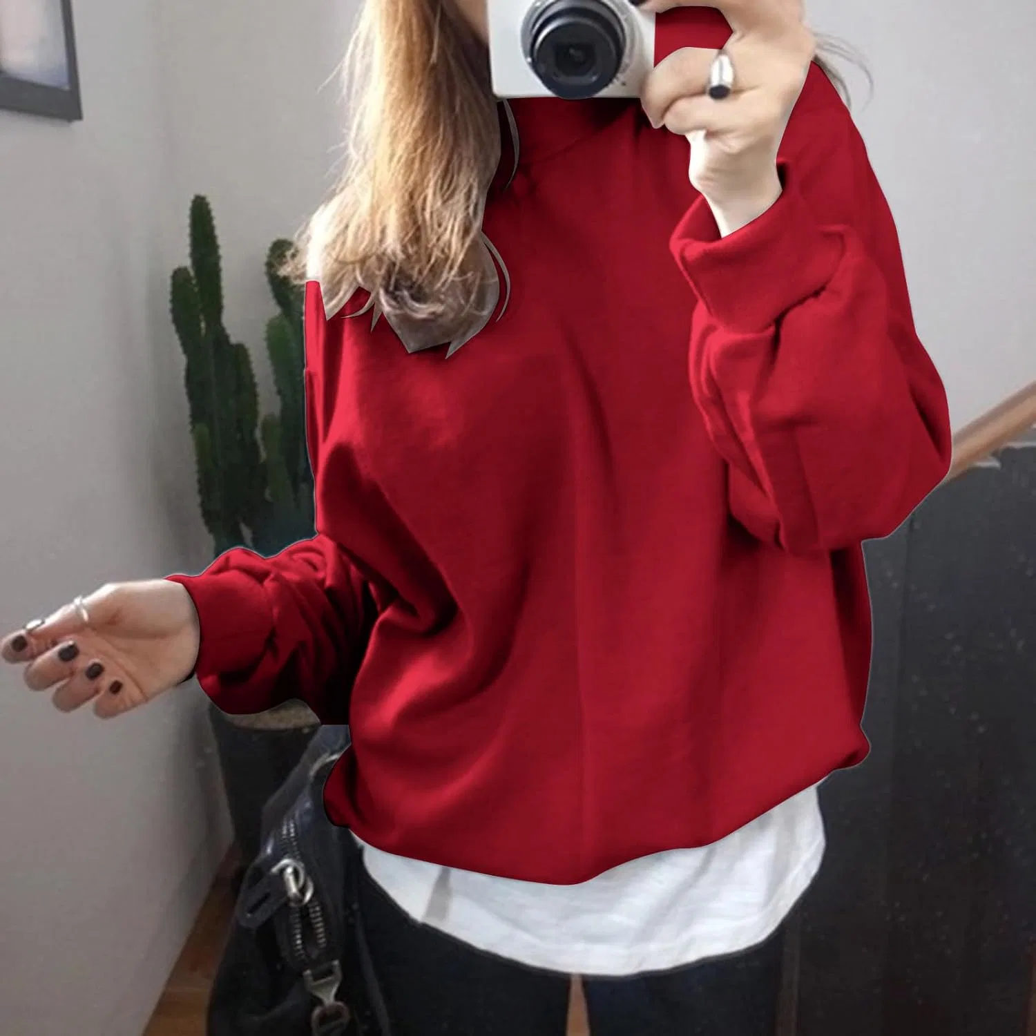 Свитшот женский свободный, с круглым вырезом, Red — фото 2