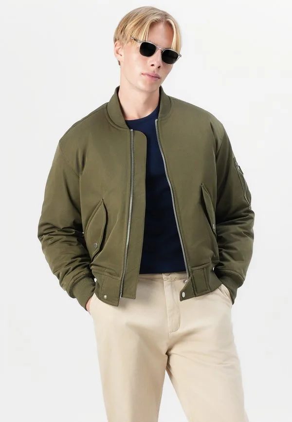 Оригинальная куртка-бомбер Tommy Hilfiger, Army Green — фото 4
