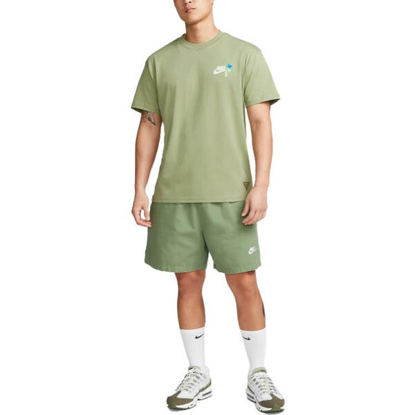 Футболка sportswear graphic t-shirt (asia sizing) 'oil green' Nike, зеленый — фото 3