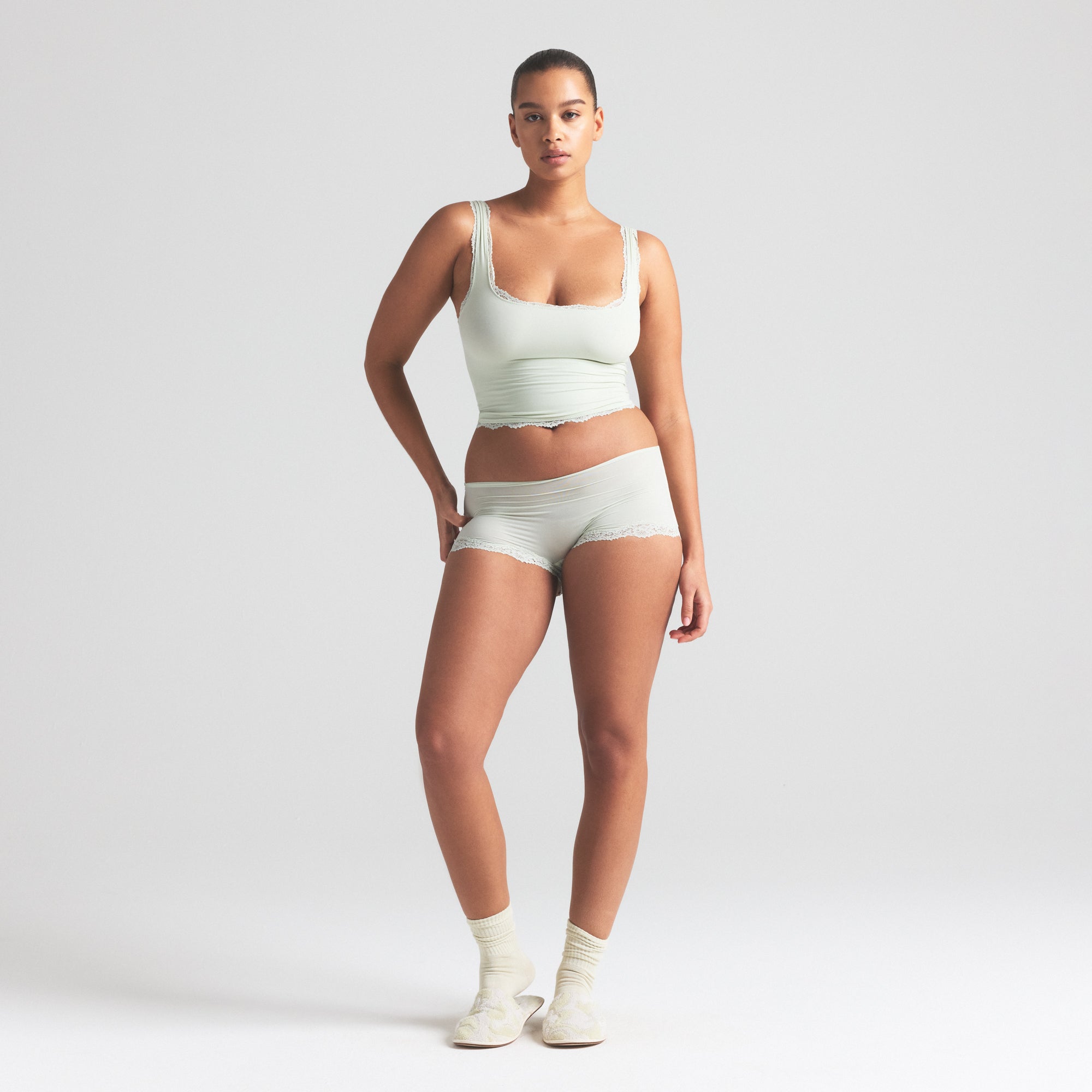 

Танк топ SKIMS FITS EVERYBODY LACE, цвет spearmint