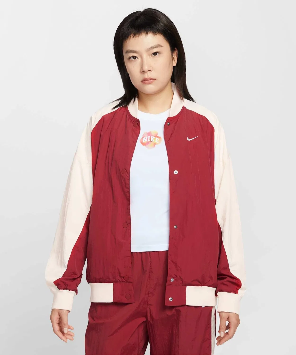 Куртка женская оверсайз Nike Sportswear Varsity Jacket Team Crimson — фото 2