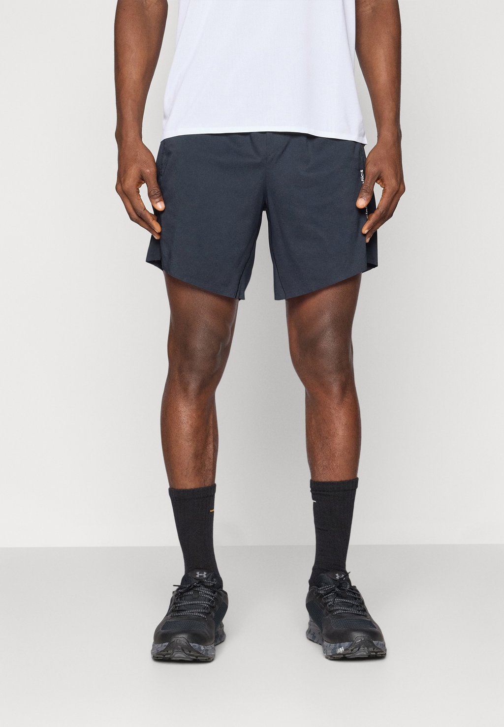 

Спортивные шорты M TRNSHORT 7" Ciele, черный