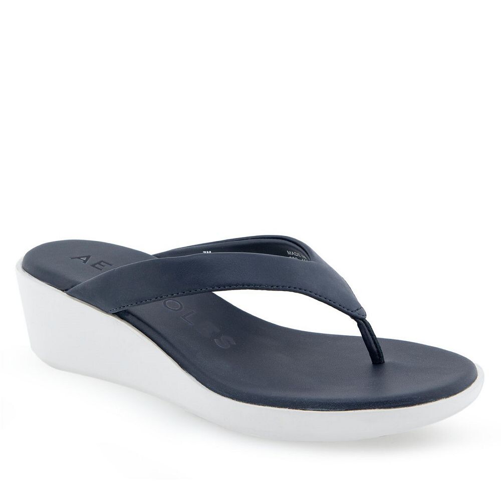 

Женские босоножки на танкетке Aerosoles Isha, цвет Navy Pu
