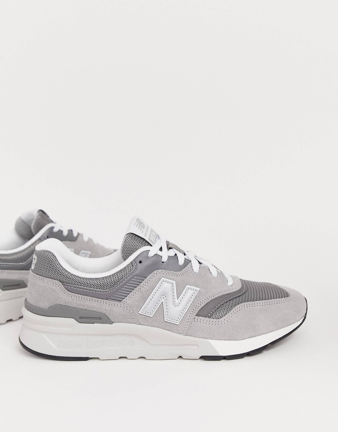 Кроссовки New Balance 997 тройного серого цвета — фото 2
