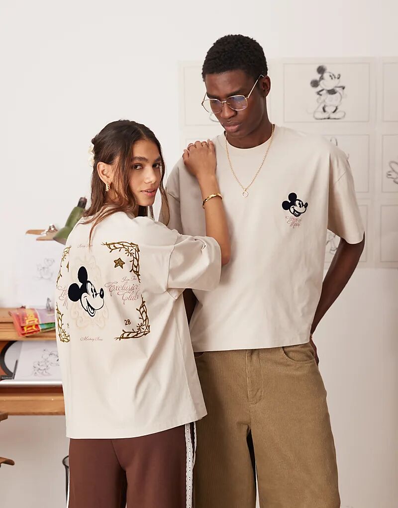 

Футболка свободного кроя Disney унисекс oversize с принтом Микки Мауса бежевого цвета ASOS DESIGN