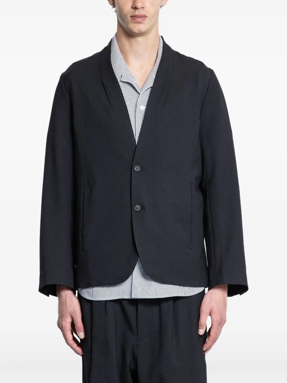 

Однобортный пиджак Kuon, черный