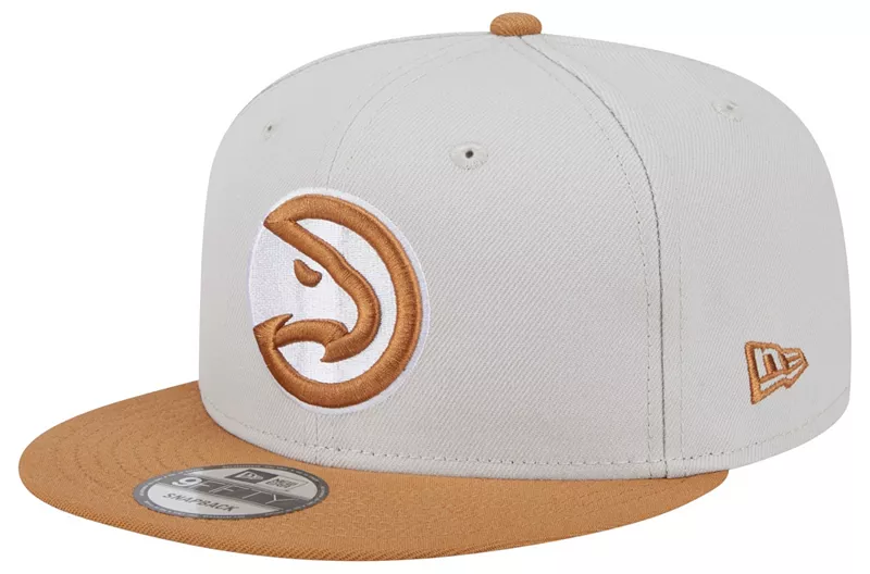 

Двухцветная комплектация New Era Adult Atlanta Hawks Регулируемая кепка 9Fifty