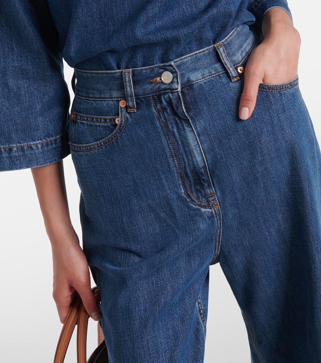 Джинсы с высокой посадкой и широкими штанинами Valentino, Medium Blue Denim — фото 4