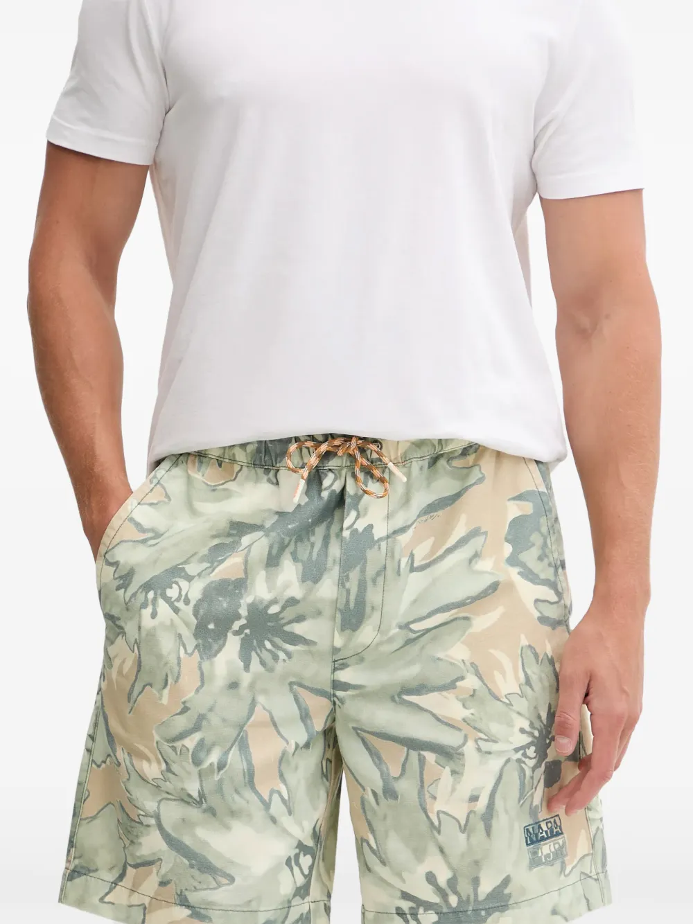 

Шорты с цветочным принтом и завязками Napapijri, зеленый