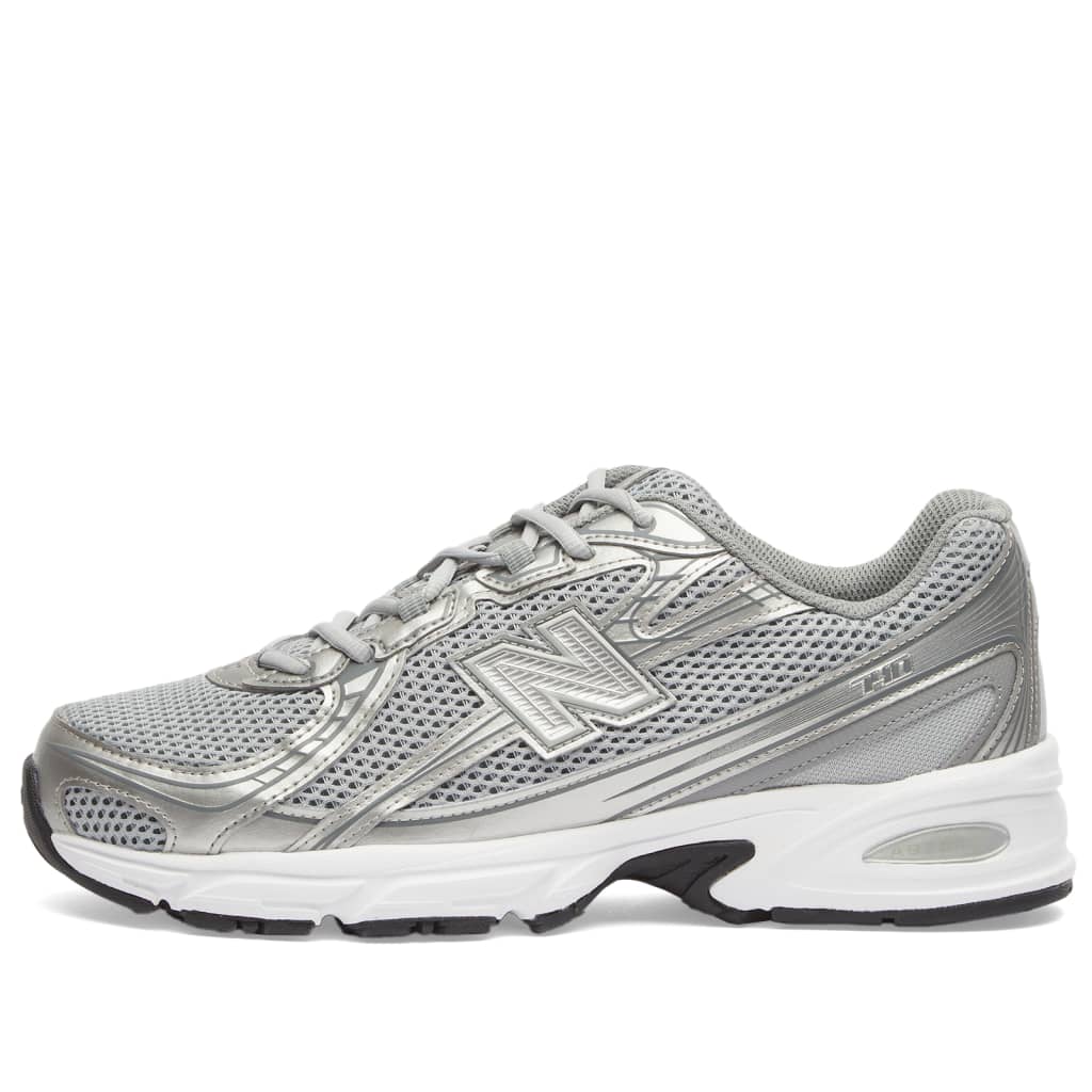 

740 кроссовки New Balance, цвет castlerock