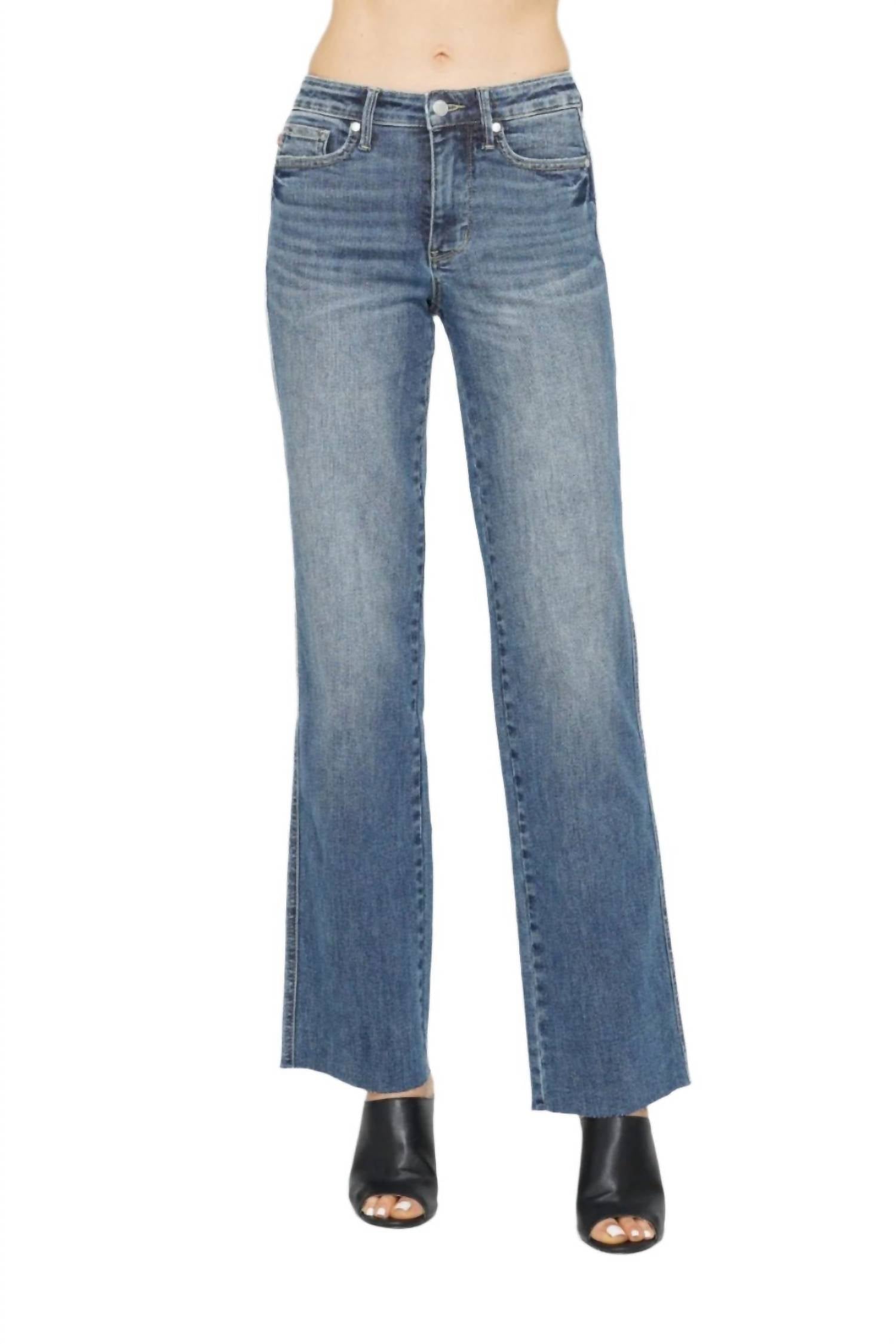 

Прямые джинсы Tummy Control средней степени стирки Judy Blue, цвет medium wash