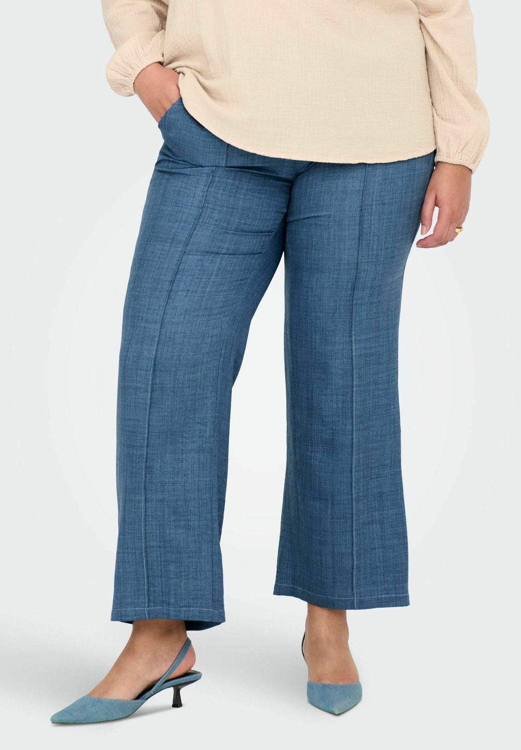 

Расклешенные джинсы ONLY Carmakoma, синий