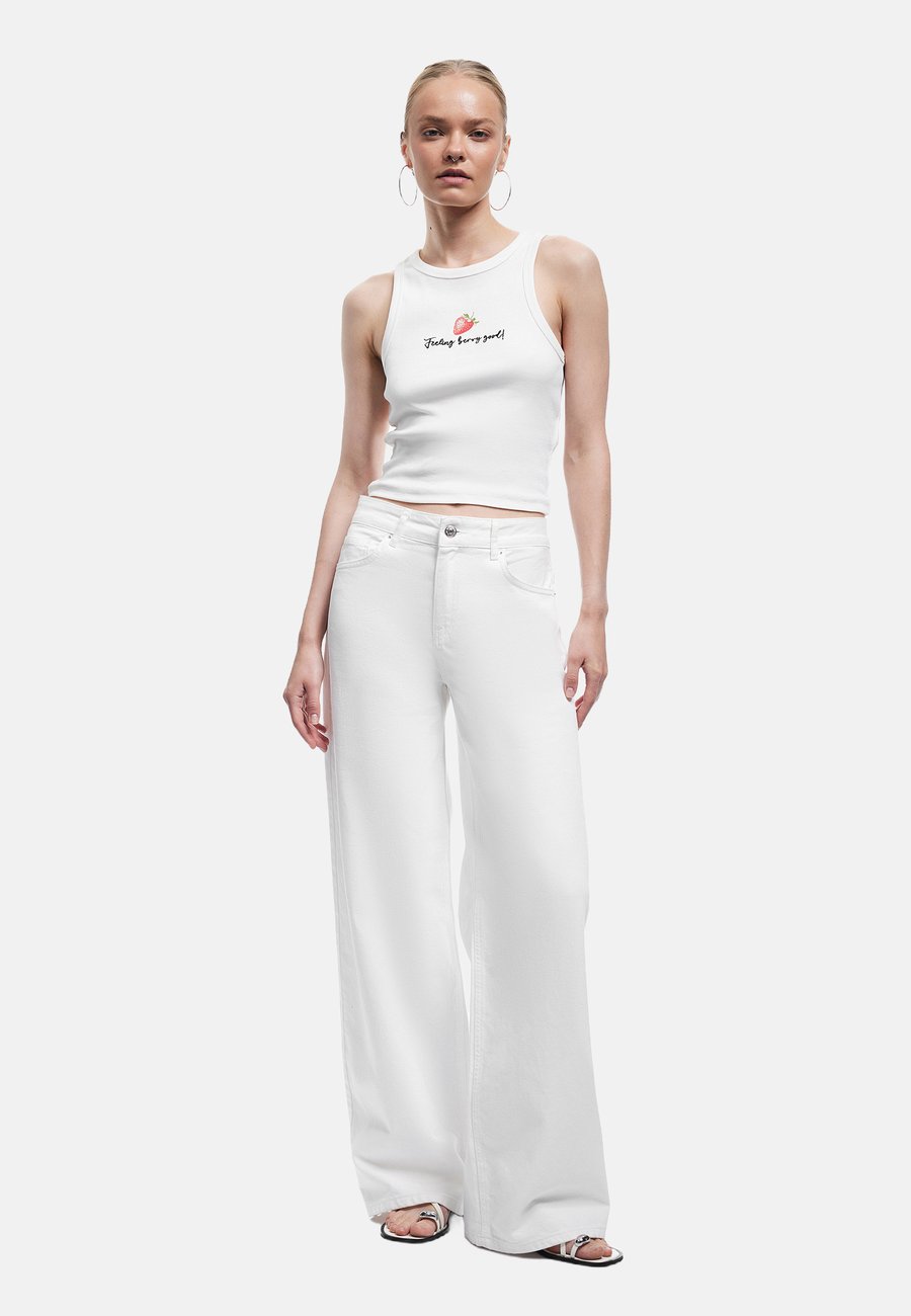 

Топ Koton SLEEVELESS, Beige