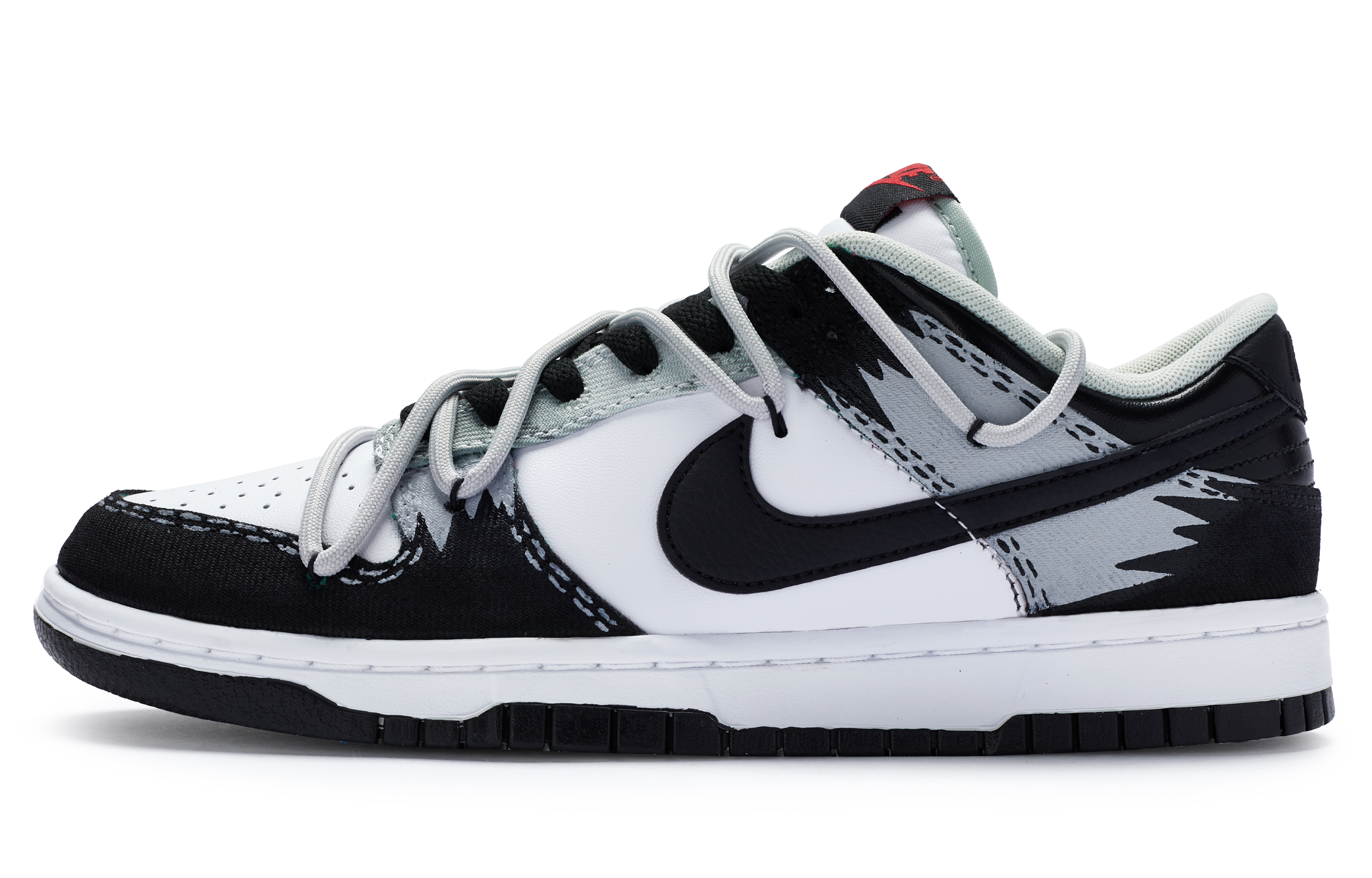 

Кроссовки Nike Dunk Skateboard Shoes Men Low-Top Black White