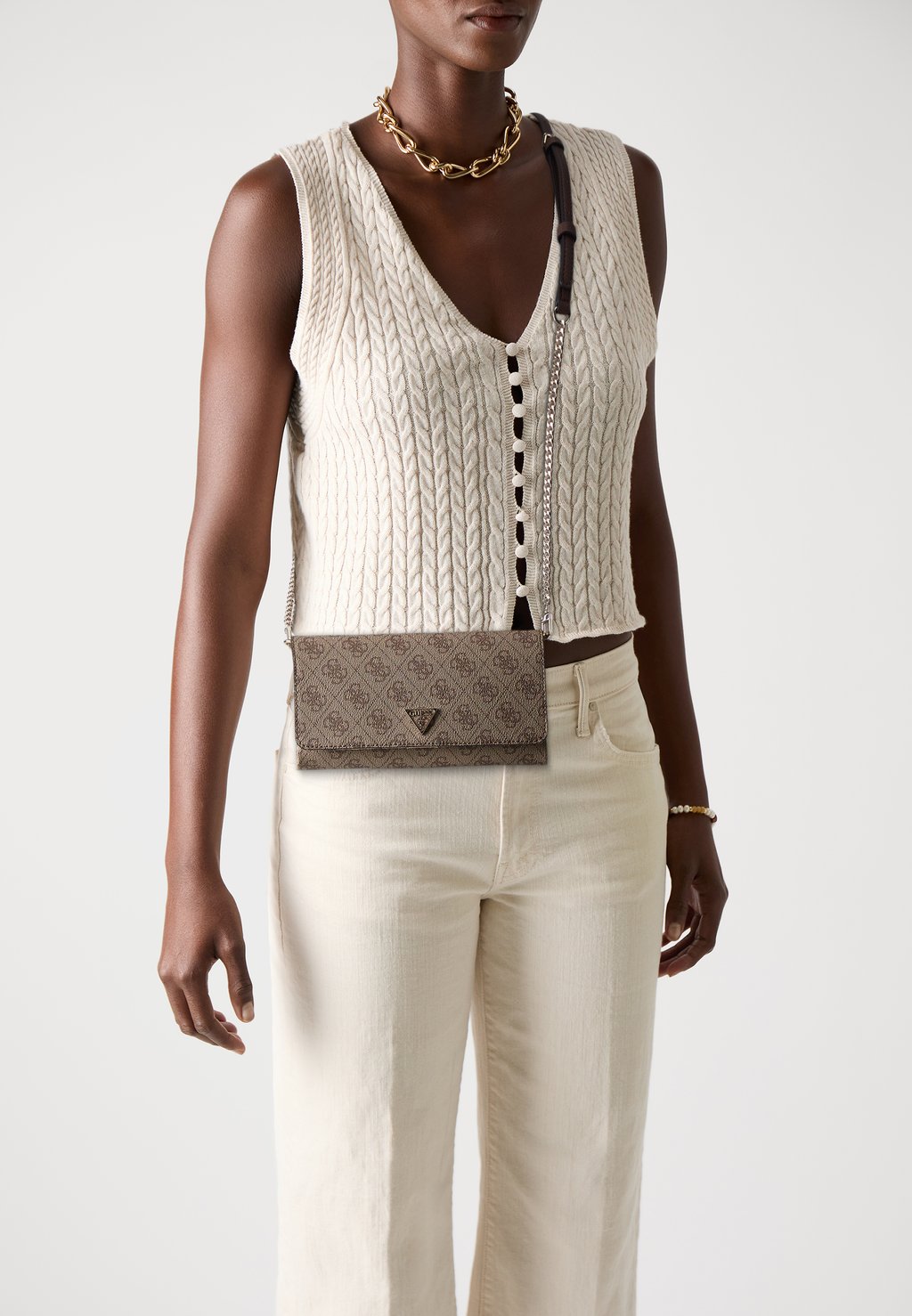 

Сумка через плечо NOELLE II XBODY FLAP ORGANIZER Guess, коричневый