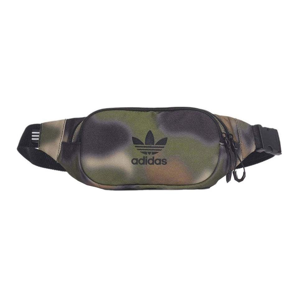

Футболка Adidas Originals Regular Unisex из переработанного полиэстера с камуфляжным принтом