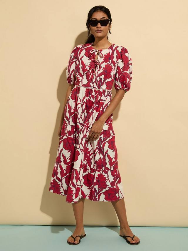 

Платье миди Amelie из органического хлопка с передним узлом Baukjen