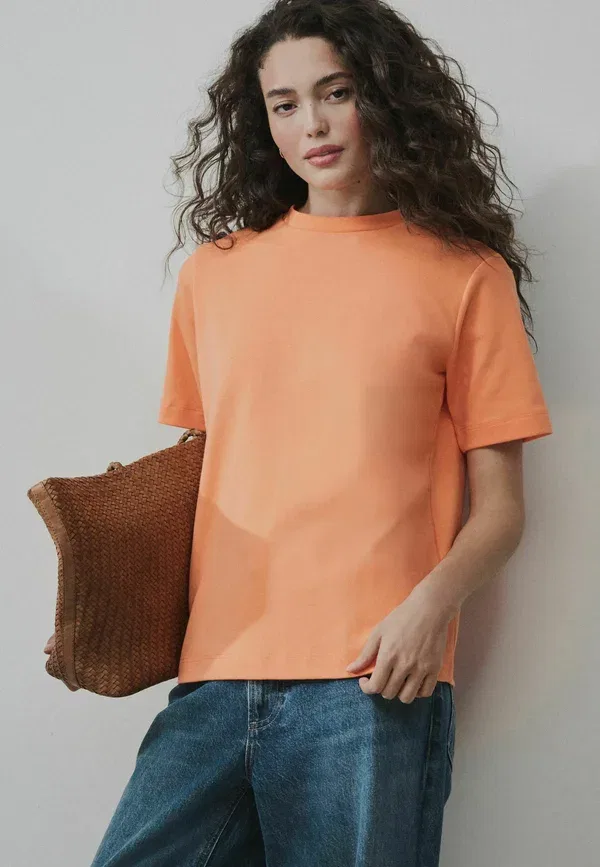 Футболка Regular Fit, Next, модель Heavyweight Short Sleeve Crew Neck T-Shirt, оранжевый