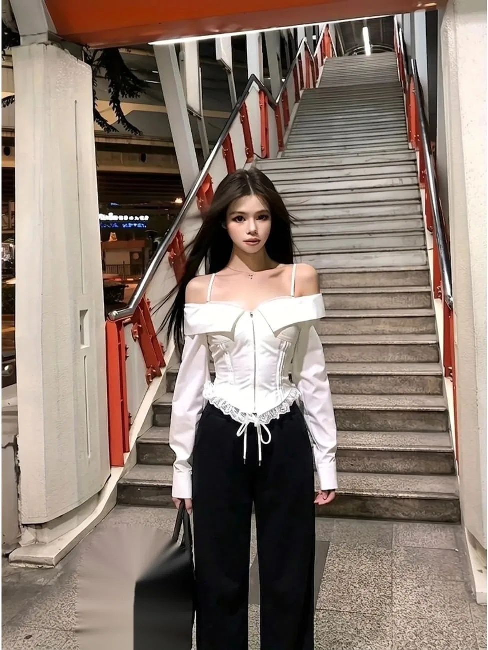 Блуза off-shoulder, белая — фото 2