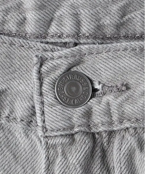 Унисекс прямые джинсы Levi's 565 с эффектом выцветания серые — фото 3