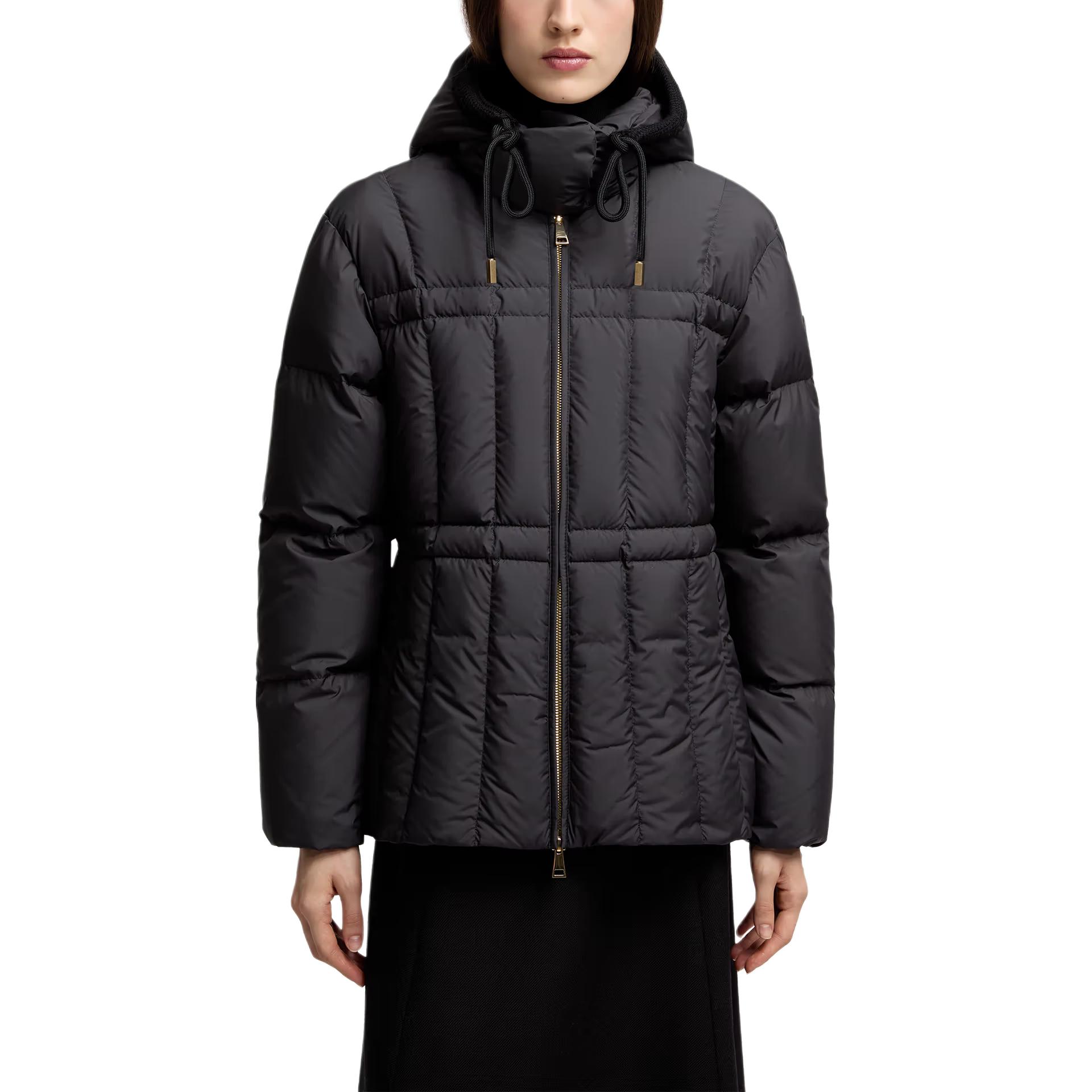 Эстон короткая стеганая куртка с капюшоном и пуховым наполнителем Moncler, черный — фото 4