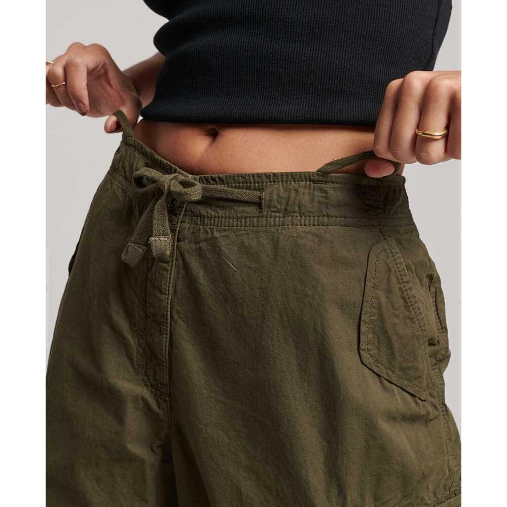 Брюки Superdry Vintage Baggy Parachute Regular Waist Cargo, зеленый — фото 3