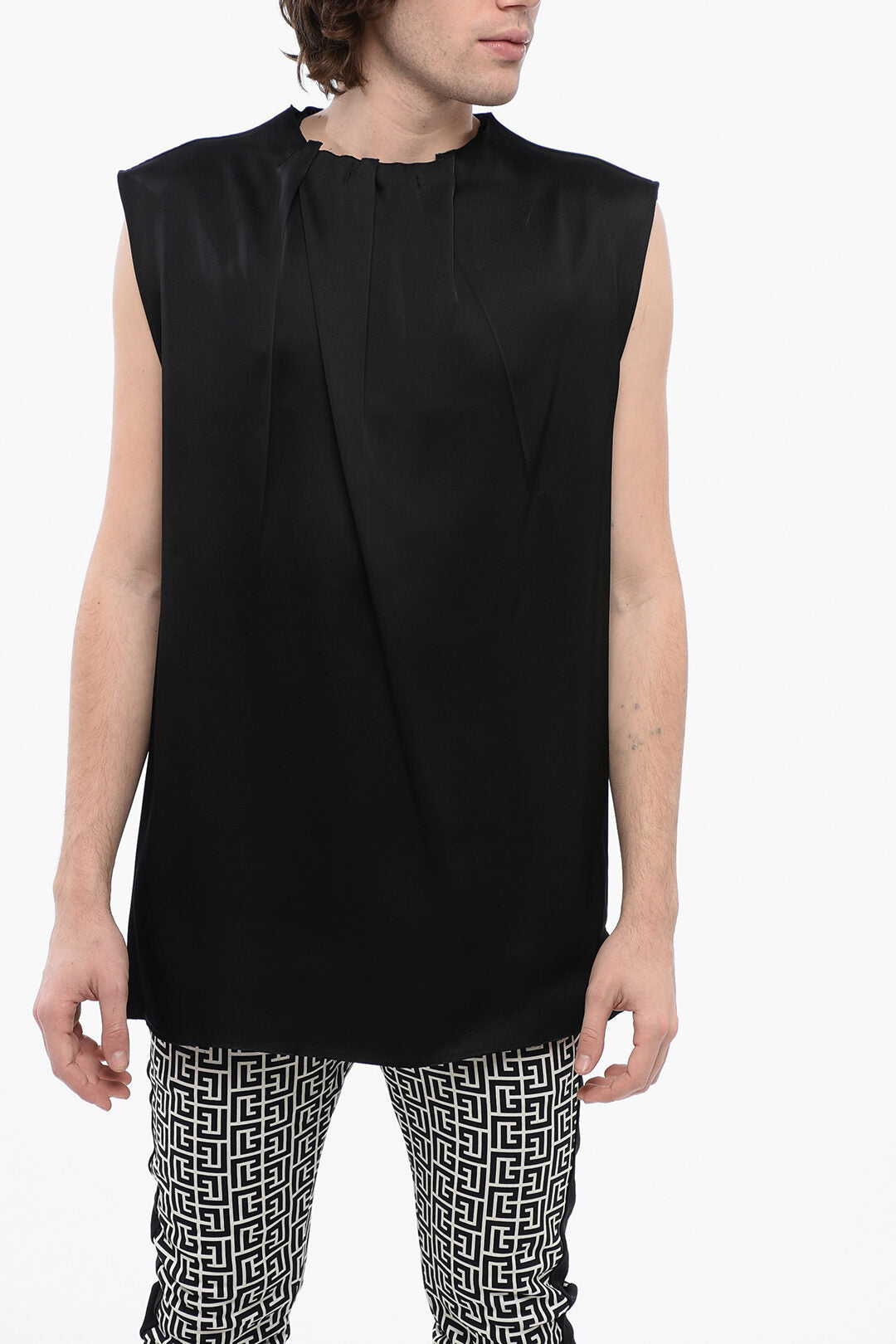 

Топ из шелковой смеси с драпировкой на шее Jil Sander, черный