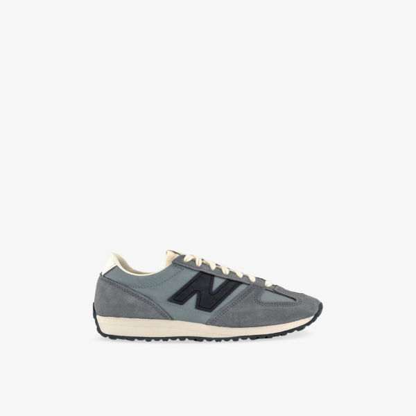 

471 кроссовки низкие из сетки и замши New Balance, черный