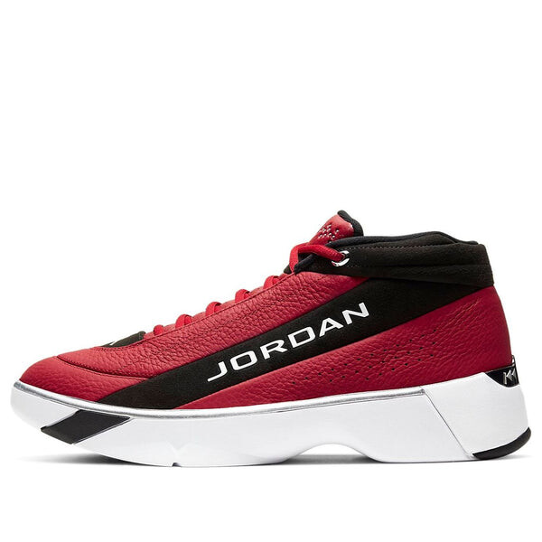 

Демонстрация команды по производству кроссовок Air Jordan, черный