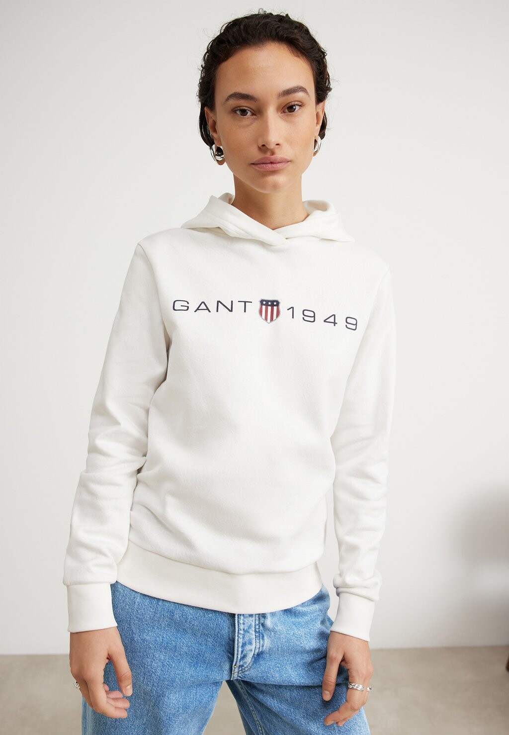 

Толстовка GANT ПЕЧАТНАЯ ГРАФИКА, цвет eggshell