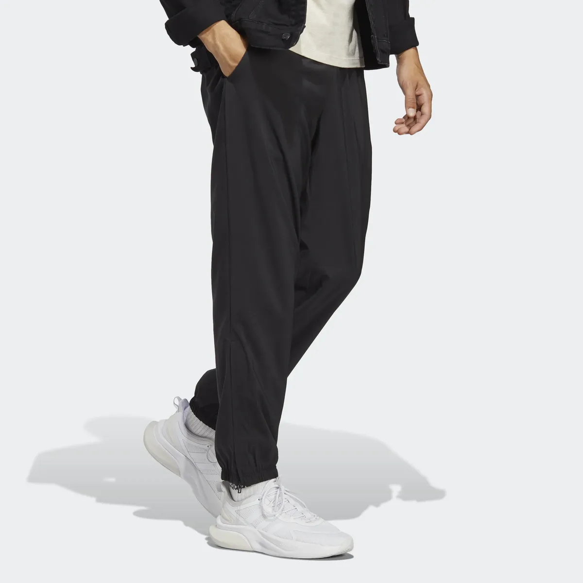 

Спортивные брюки Adidas Sportswear "AEROREADY ESSENTIALS STANFORD ELASTIC CUFF SMALL LOGO PANT" (1 шт.), черный
