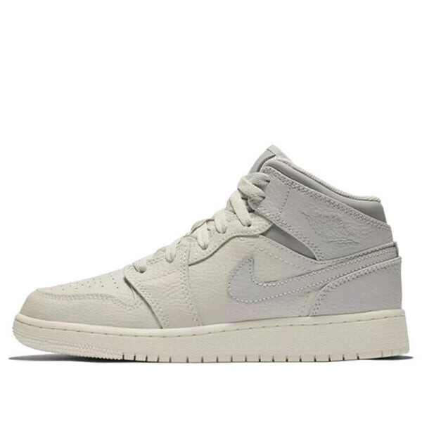 

Кроссовки 1 средние Air Jordan, белый