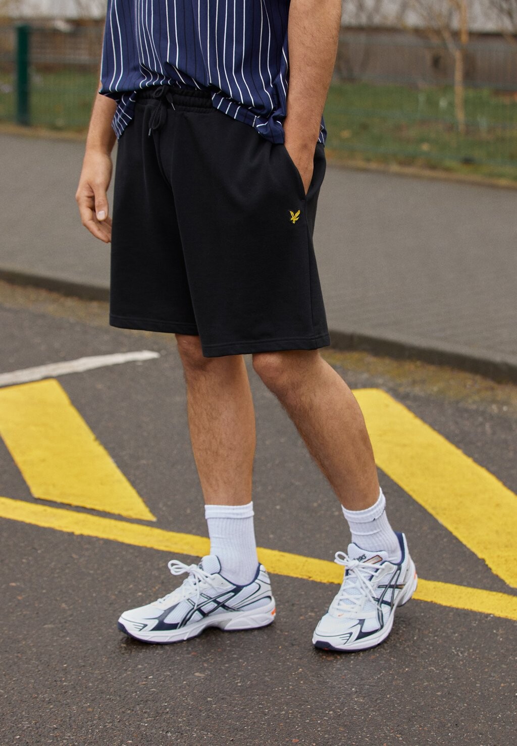 

Шорты PLUS Lyle & Scott, угольно-черный