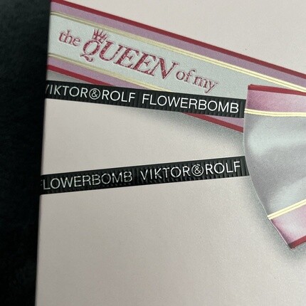 Парфюмерный набор для женщин Viktor & Rolf Flowerbomb The Queen Of My Heart 3 Piece Gift Set *4 The Ladies — фото 3
