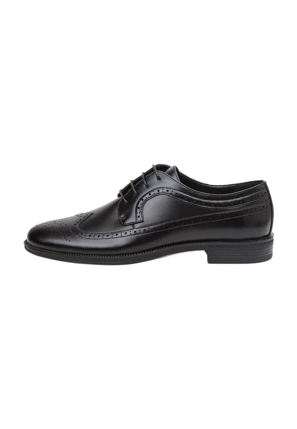 Кроссовки Bata Smart lace ups, черный