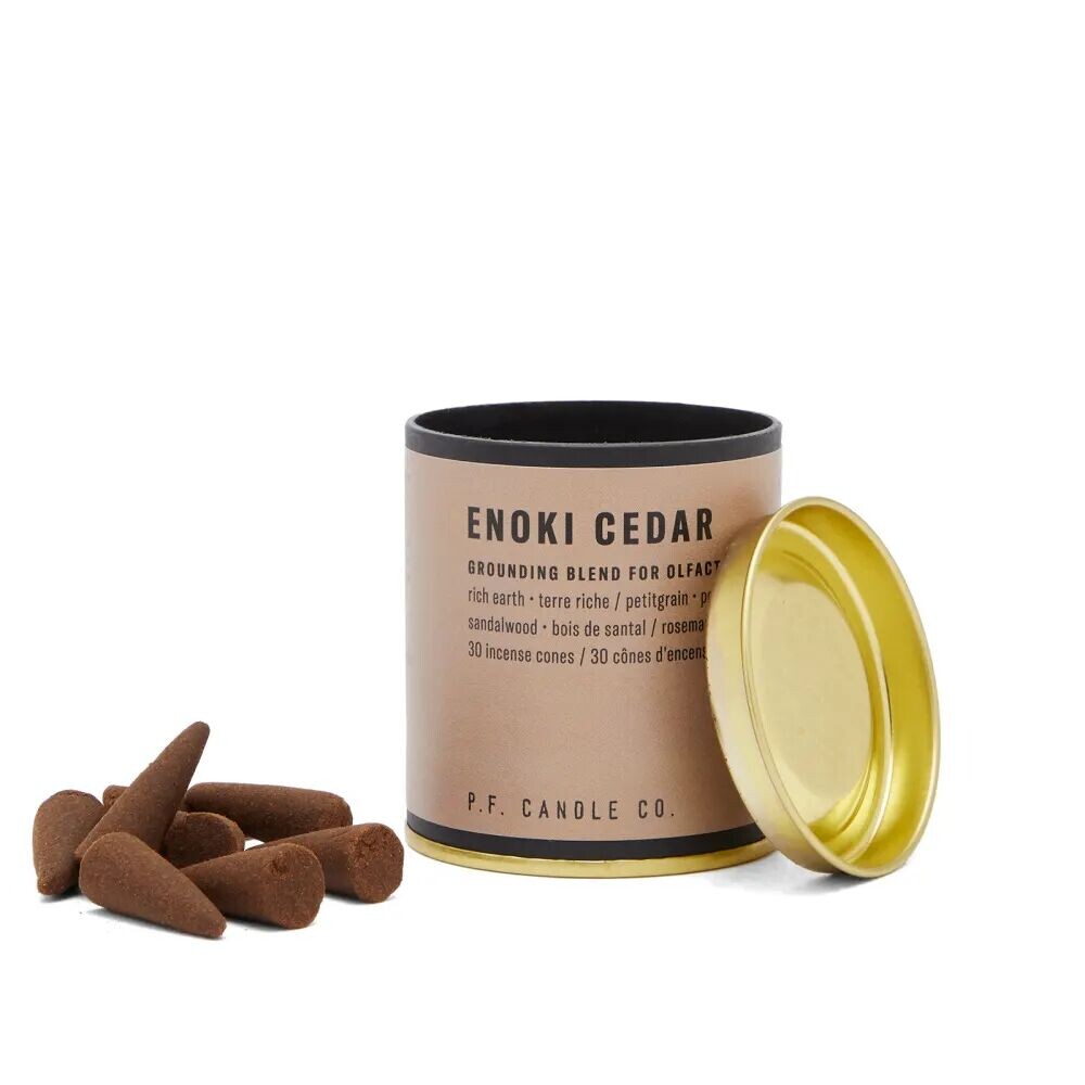 

P.F. Candle Co. Enoki Кедровые благовония в шишках